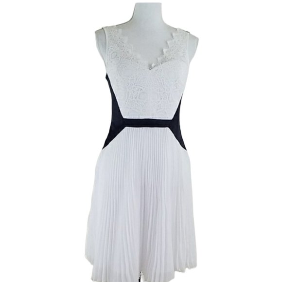 Max and Cleo~Sz 4~White "Tricia" Summer Dress NWT - Picture 6 of 11